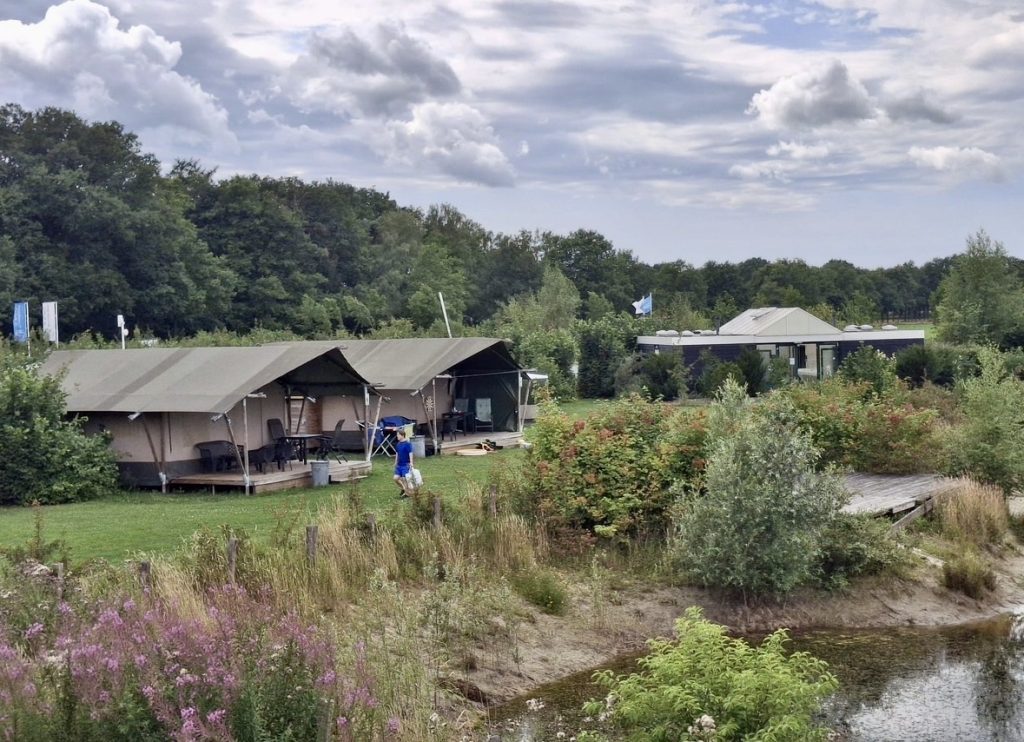 Glampingtent 4 persoons met privésanitair